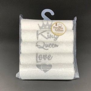 סט 5 מגבות ידיים רקומות KING/QUEEN כסף סט 5 מגבות ידיים רקומות KING/QUEEN כסף