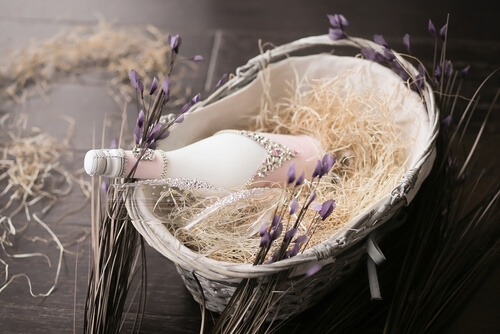 סלסלת כלה עם יין